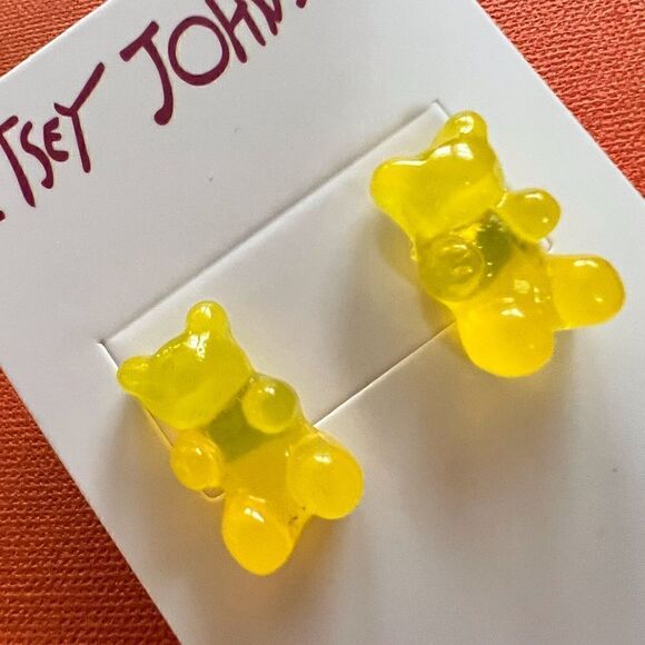 💛 Betsey Johnson lemon yellow gummy bear earrings 💛 - Picture 3 of 5